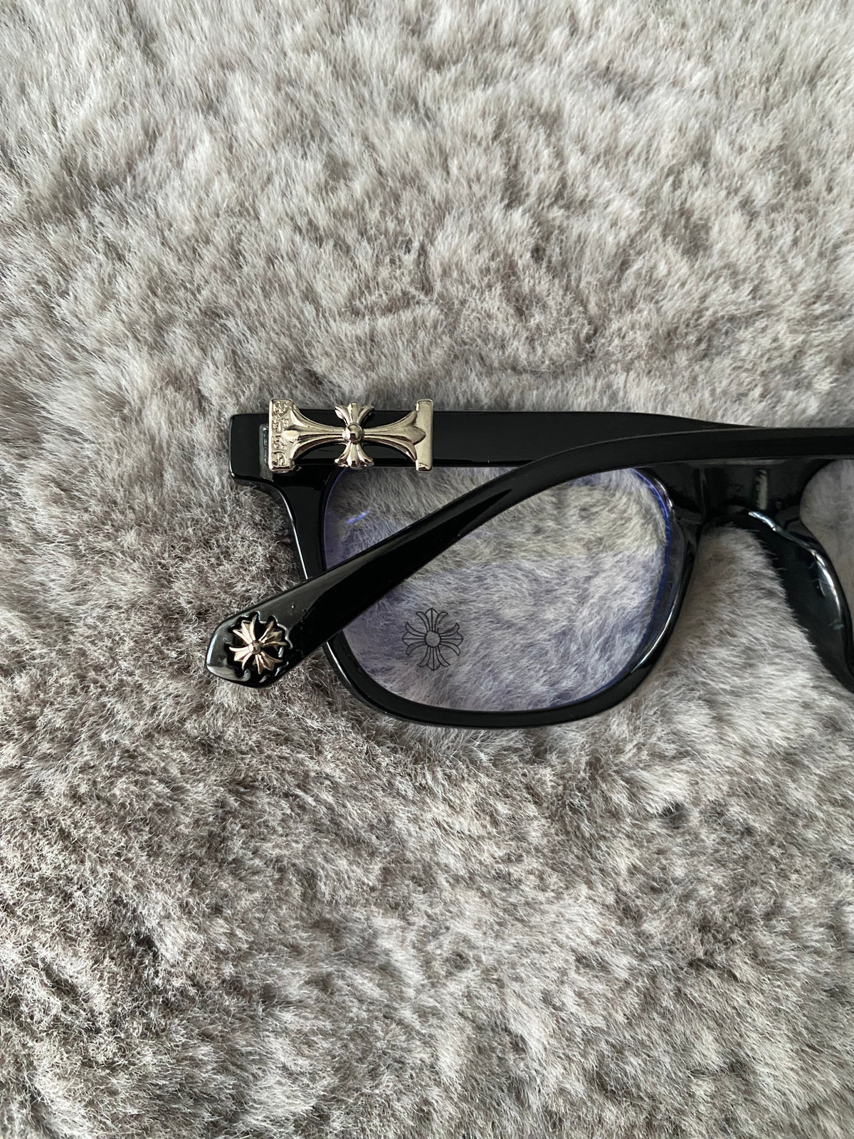 YK x Noir Black